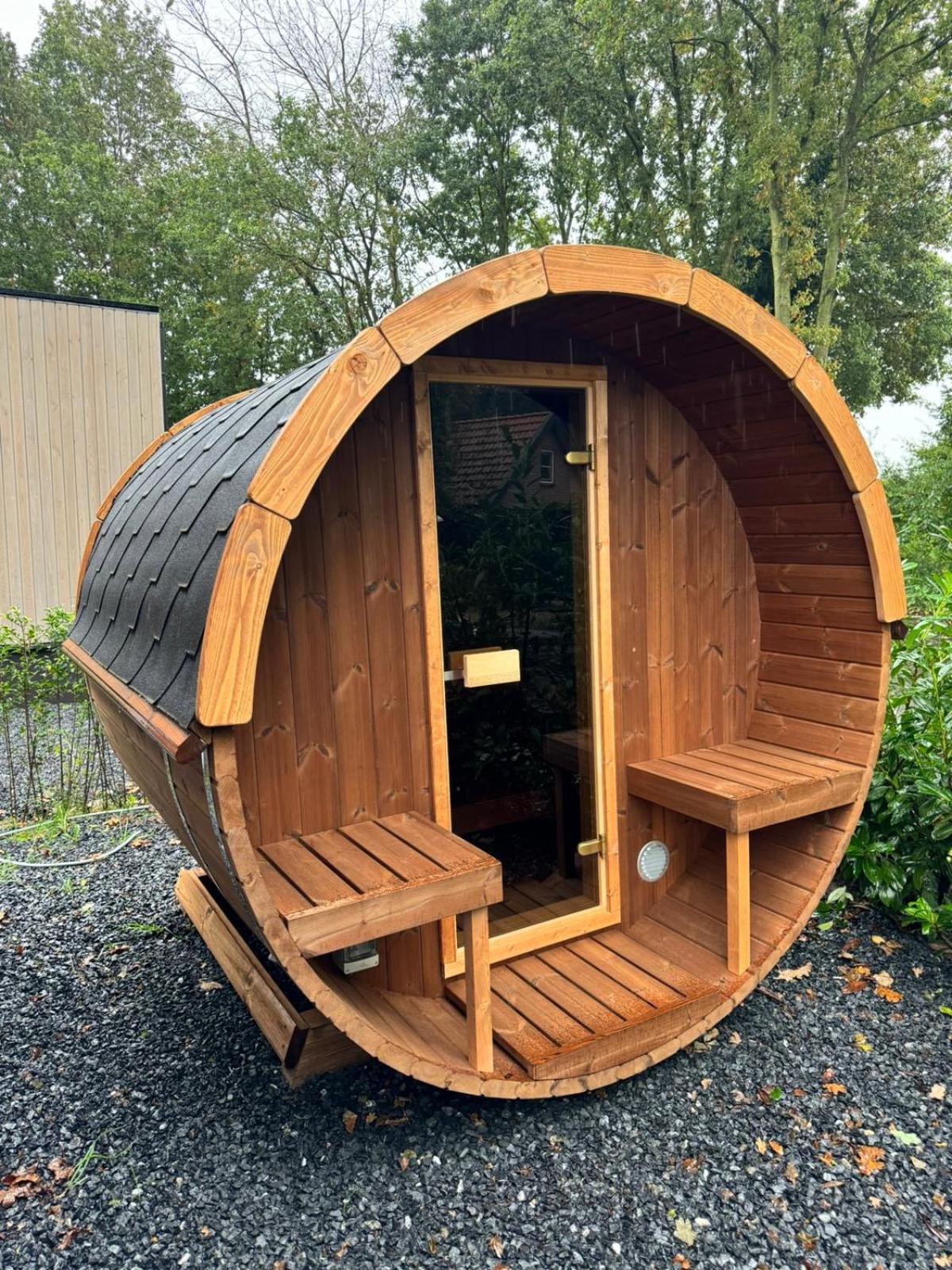 Kindvriendelijk Luxe Chalet In De Bossen Met Prive Sauna Хардевайк Екстериор снимка